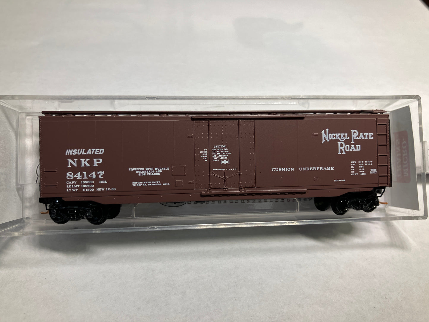 Model of Nickel Plate Road brown boxcar