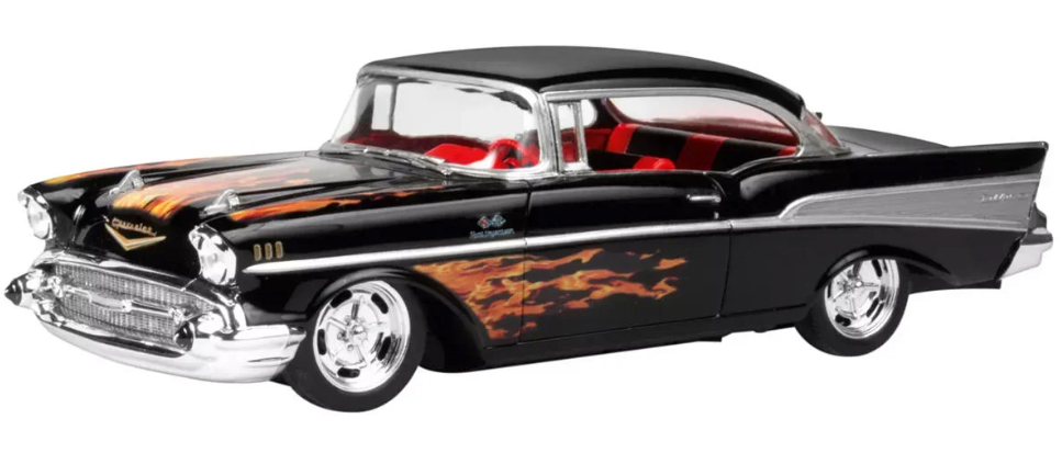 RMX851529 1/25 '57 CHEVY BEL AIR Snap