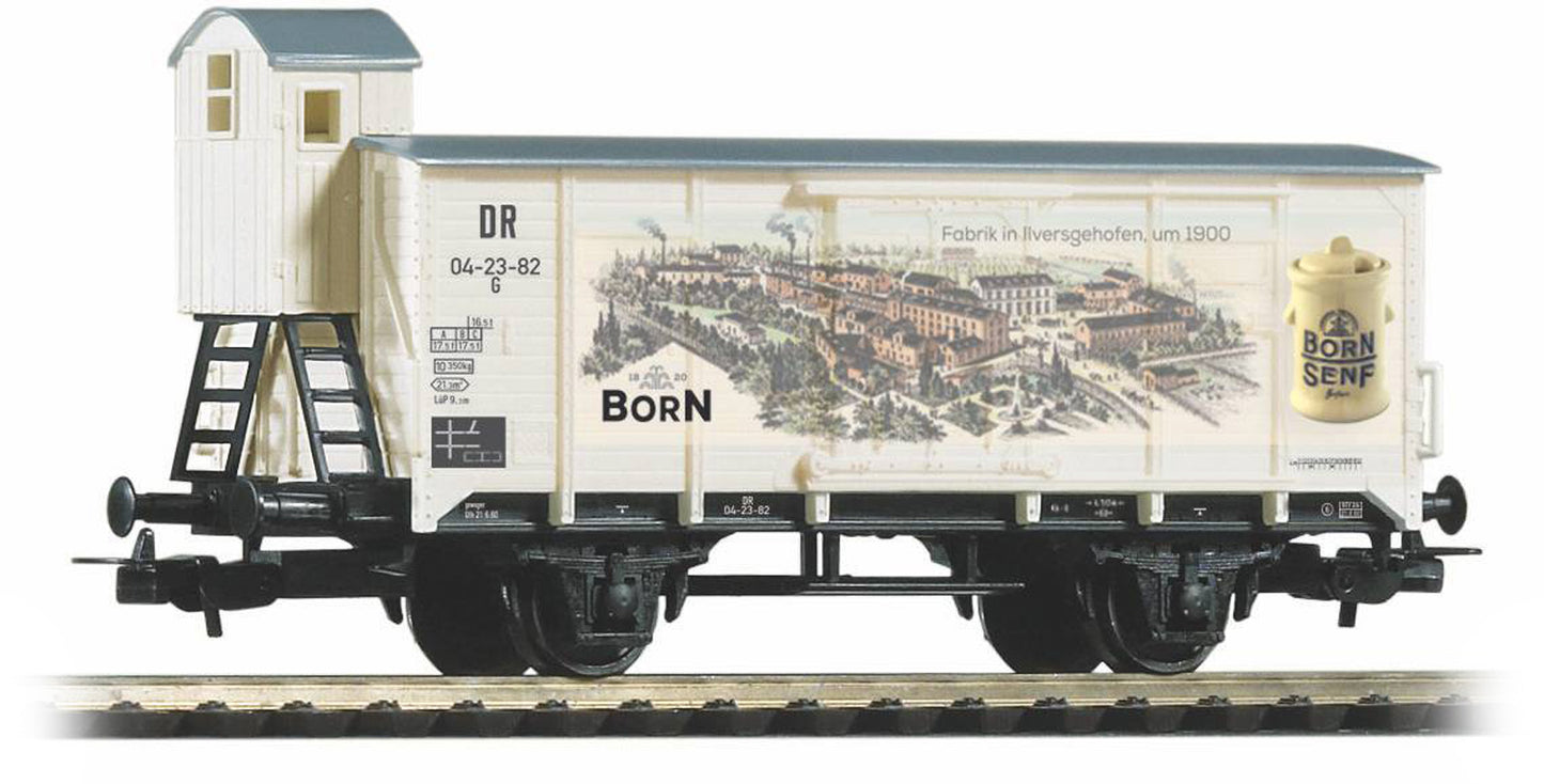 PIKO 54447 HO German DR Box Car "Born"