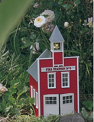Fire station for  G Scale