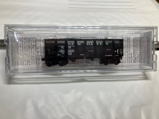 Micro Trains 08500030 N Scale New Haven USRA Hopper (Used)