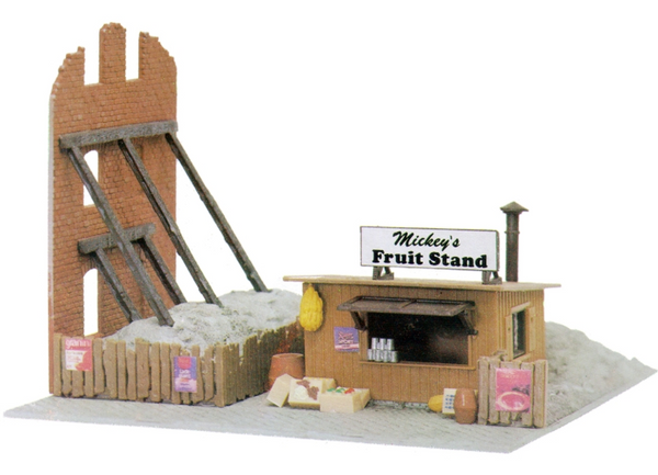 Model Power 682 Fruit Stand Built-Up Building : HO Scale